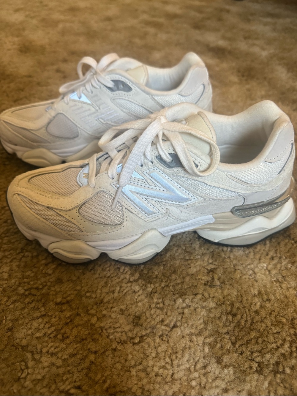 Women’s New Balance 9060 Tennis Shoes
